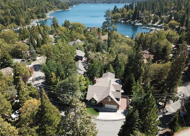 Property at 27547 W Shore Rd, Lake Arrowhead, CA 92352, 3 beds, 3.5 baths
