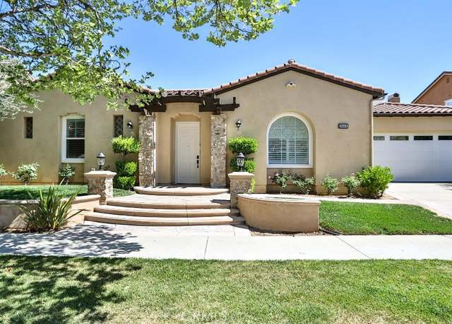 Property at 26480 Valley Oak Ln, Valencia, CA 91381, 4 beds, 4 baths