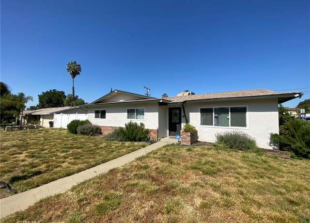 Property at 12045 Bayless St, Moreno Valley, CA 92557, 3 beds, 2 baths