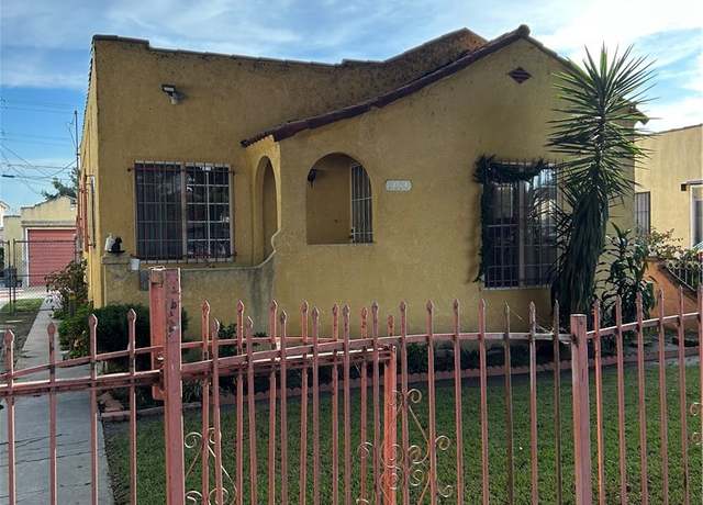 Property at 1014 E 84th St, Los Angeles, CA 90001, 2 beds, 1 bath