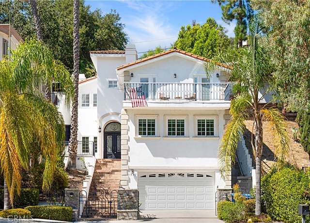 Property at 21047 Dumetz Rd, Woodland Hills, CA 91364, 4 beds, 5 baths