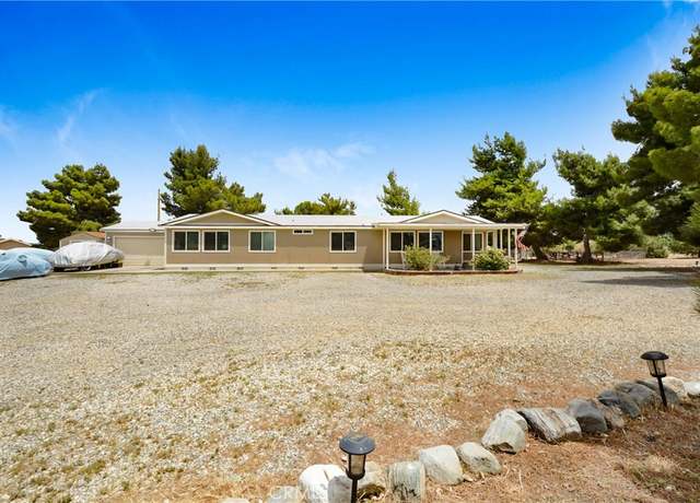 Property at 9657 Candy Ct, Phelan, CA 92371, 4 beds, 2 baths