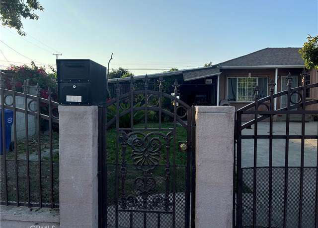 Property at 2407 E Bliss St, Compton, CA 90222, 3 beds, 1 bath