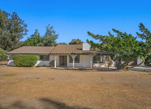 Property at 4568 Baja Mission Rd, Fallbrook, CA 92028, 3 beds, 2 baths