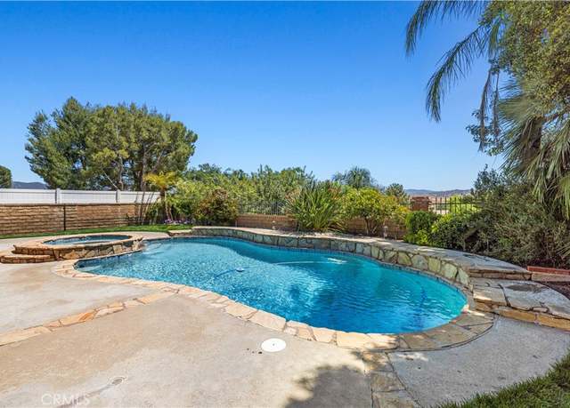 Property at 31332 Cherry Dr, Castaic, CA 91384, 3 beds, 2 baths