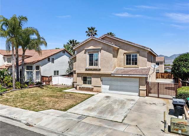 Property at 5546 Cheryl St, Hemet, CA 92544, 4 beds, 2.5 baths