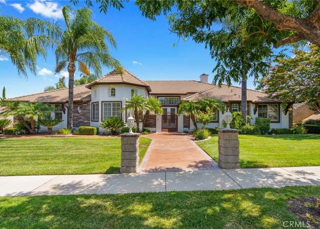 Property at 2885 Citrocado Ranch St, Corona, CA 92881, 5 beds, 3.5 baths