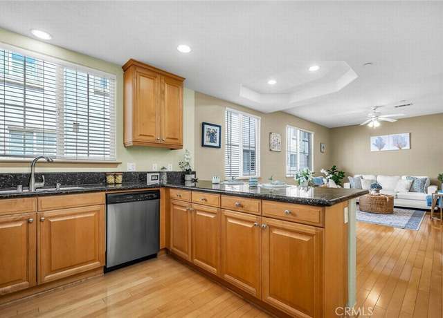 Property at 632 Meyer Lane Ln Unit B, Redondo Beach, CA 90278, 4 beds, 2.5 baths
