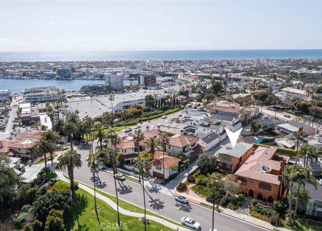 Property at 2918 Cliff Dr, Newport Beach, CA 92663, 1 bed, 1 bath