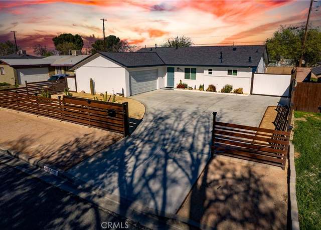Property at 45522 Andale Ave, Lancaster, CA 93535, 4 beds, 2 baths