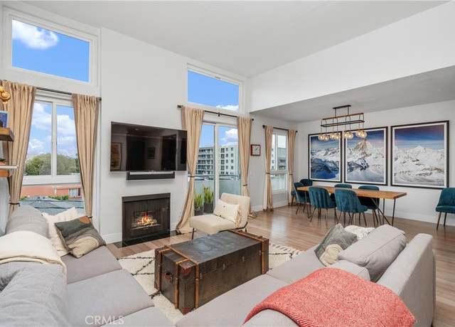 Property at 1310 N Detroit St #406, Los Angeles, CA 90046, 2 beds, 2 baths