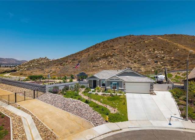 Property at 27834 Via Santa Catarina, Menifee, CA 92585, 3 beds, 2 baths