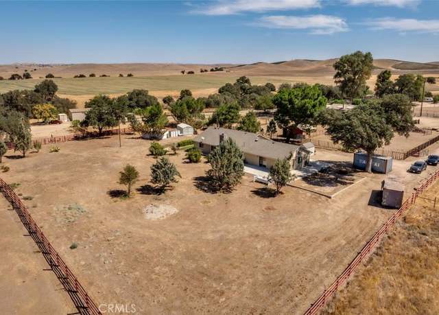 Property at 415 Whitley Gardens Dr, Paso Robles, CA 93446, 4 beds, 3 baths