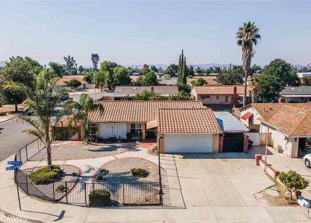 Property at 2185 Daisy Way, Hemet, CA 92545, 3 beds, 2 baths