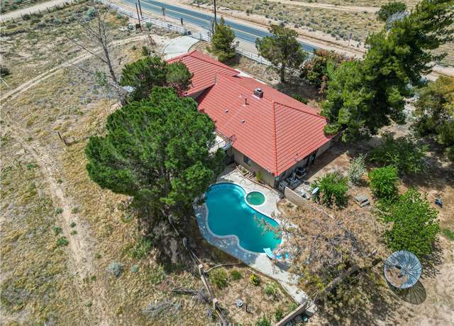 Property at 6367 Arrowhead Lake Rd, Hesperia, CA 92345, 6 beds, 4 baths