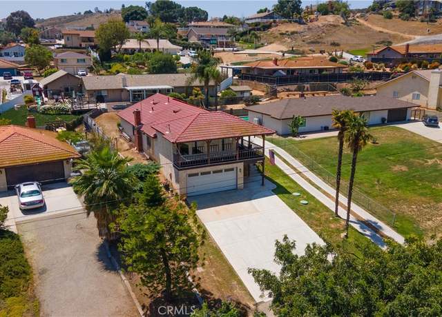 Property at 14421 Laurel Dr, Riverside, CA 92503, 3 beds, 2 baths