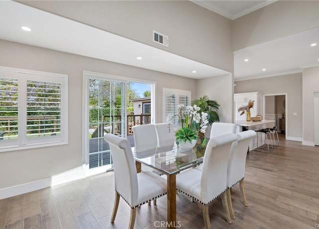 Property at 14501 Greenwood Ln, Tustin, CA 92780, 4 beds, 4.5 baths