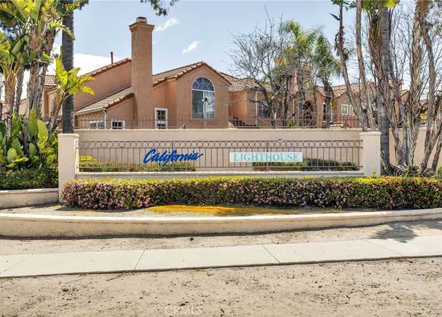 Property at 1207 Lost Point Ln, Oxnard, CA 93030, 3 beds, 2.5 baths