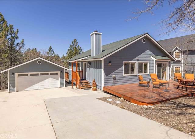 Property at 1332 La Crescenta Dr, Big Bear City, CA 92314, 3 beds, 2.5 baths