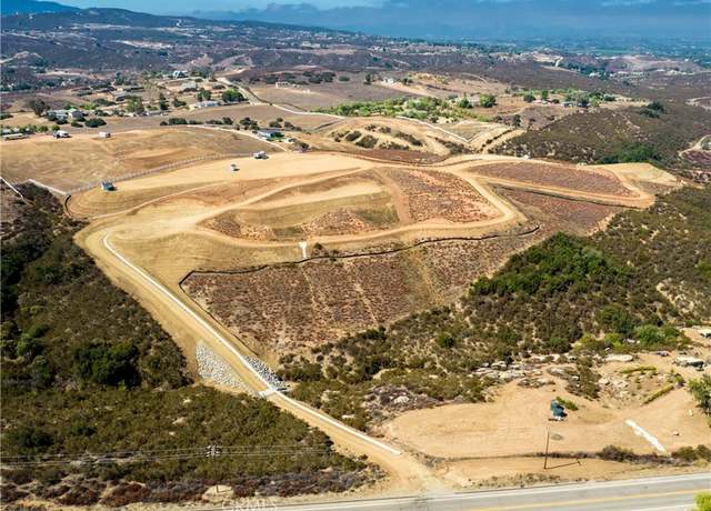 Property at 40495 E Benton Rd, Temecula, CA 92592