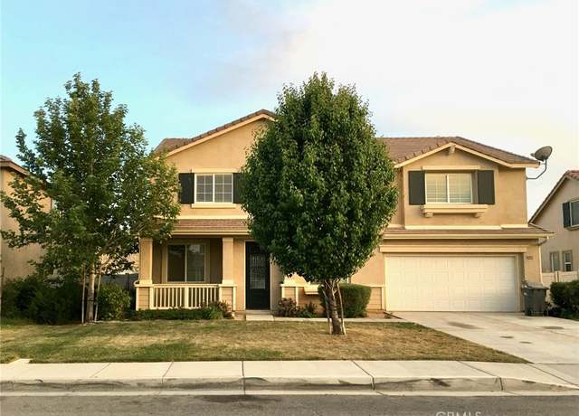 Property at 2330 W Avenue P12, Palmdale, CA 93551, 4 beds, 3 baths