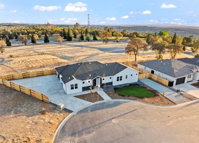 Property at 10 Moonbeam Ct, Oroville, CA 95966, 3 beds, 3 baths