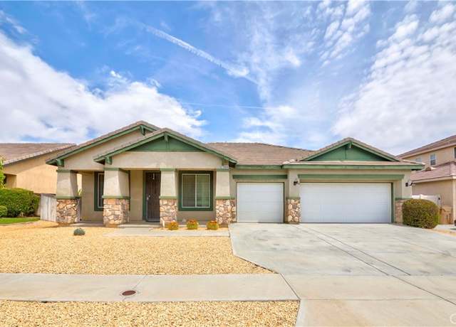 Property at 13868 Rosemary St, Hesperia, CA 92344, 4 beds, 3 baths