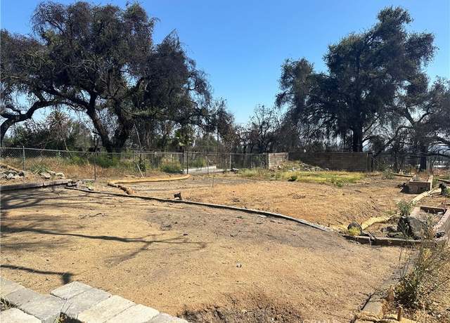 Property at 388 E Pentagon St, Altadena, CA 91001