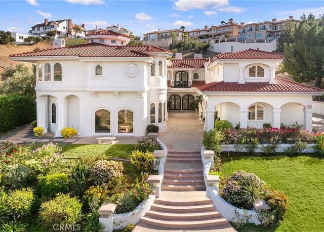 Property at 22558 N Summit Ridge Cir, Chatsworth, CA 91311, 7 beds, 7 baths