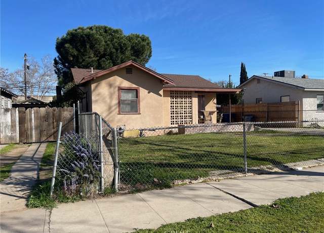 Property at 2377 S Lily Ave, Fresno, CA 93706, 2 beds, 2 baths