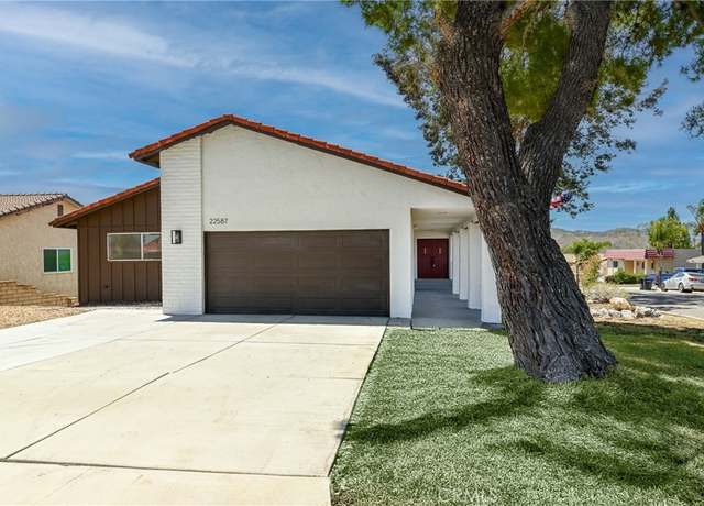 Property at 22587 Canyon Lake Dr S Dr S, Canyon Lake, CA 92587, 3 beds, 2 baths