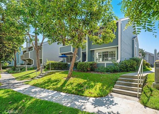 Property at 600 John K Dr #102, Long Beach, CA 90803, 2 beds, 2.5 baths