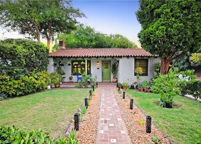 Property at 404 N Vinedo Ave, Pasadena, CA 91107, 2 beds, 1 bath