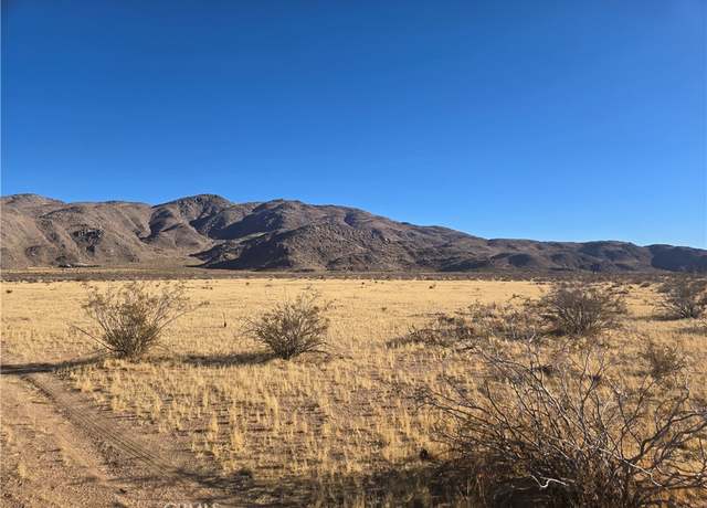 Property at 108900-SF Bellflower St, Apple Valley, CA 92308
