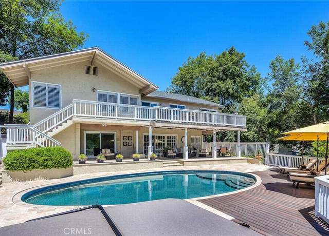 Property at 27610 Eastvale Rd, Palos Verdes Peninsula, CA 90274, 6 beds, 4.5 baths
