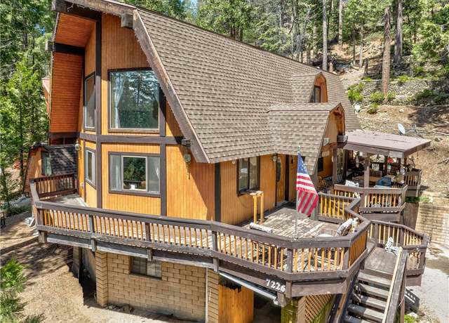 Property at 7226 Yosemite Park Way, Yosemite, CA 95389, 2 beds, 2 baths