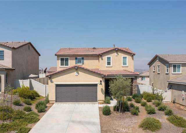 Property at 14045 Dandolo Ln, Beaumont, CA 92223, 3 beds, 2.5 baths