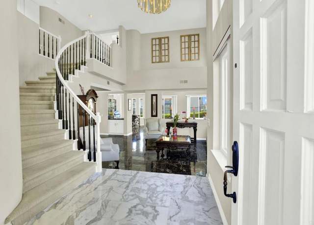 Property at 14082 Montfort Ct, San Diego, CA 92128, 3 beds, 2.5 baths