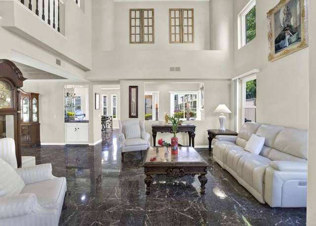 Property at 14082 Montfort Ct, San Diego, CA 92128, 3 beds, 2.5 baths