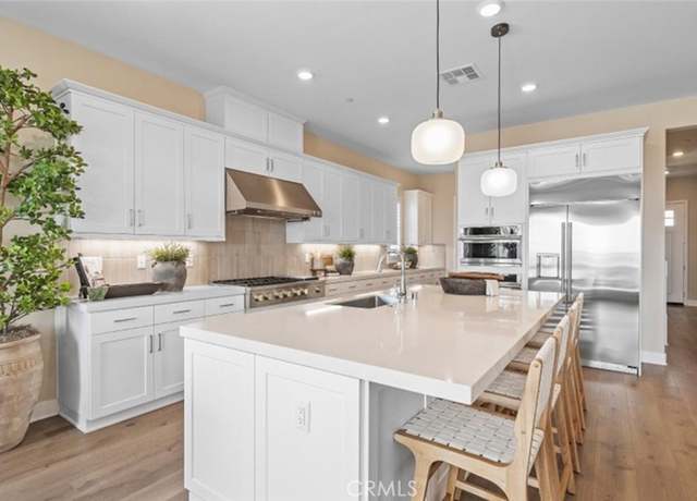 Property at 29627 Corte Ballenas, Valencia, CA 91354, 4 beds, 3.5 baths