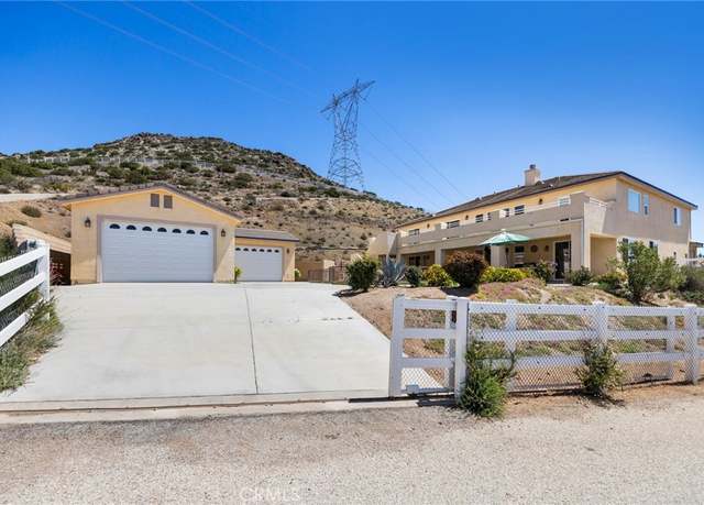 Property at 34695 Desert Rd, Acton, CA 93510, 6 beds, 5 baths