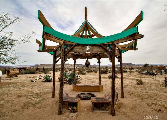 Property at 1919 Acoma Trl, Landers, CA 92285, 1 bed, 1 bath