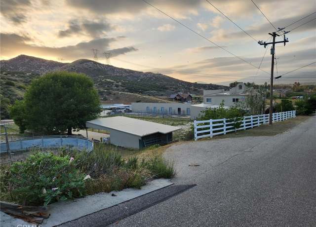 Property at 15305 DEL RITA Rd, Banning, CA 92220, 6 beds, 5 baths