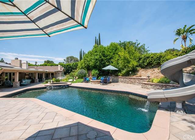 Property at 16426 Knollwood Dr, Granada Hills, CA 91344, 5 beds, 4 baths
