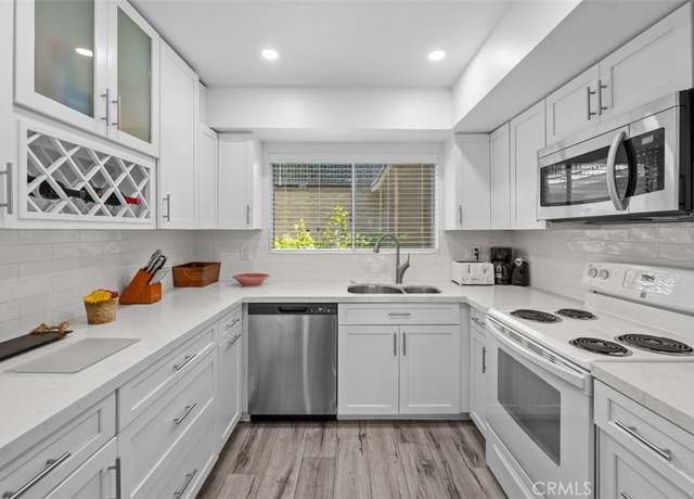 Property at 6812 Hyde Park Dr Unit C, San Diego, CA 92119, 2 beds, 2 baths