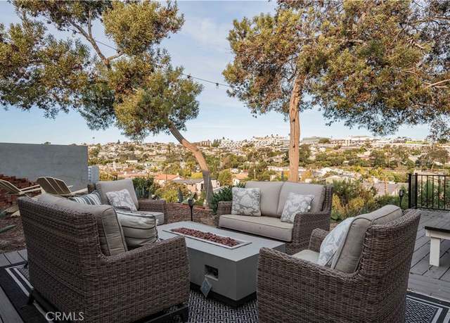 Property at 1946 Loma Dr, Hermosa Beach, CA 90254, 2 beds, 1 bath