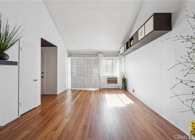Property at 623 N Bristol St #79, Santa Ana, CA 92703, 1 bed, 1 bath