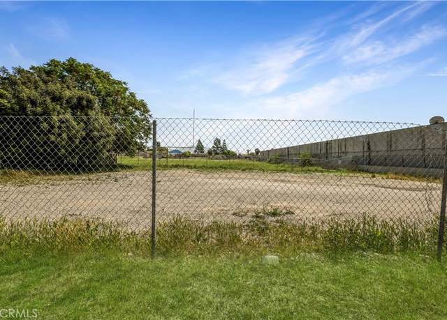 Property at 9971 Cedar Ave, Bloomington, CA 92316