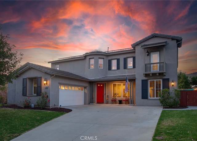 Property at 610 Ridgemont Cir, Escondido, CA 92027, 5 beds, 3.5 baths