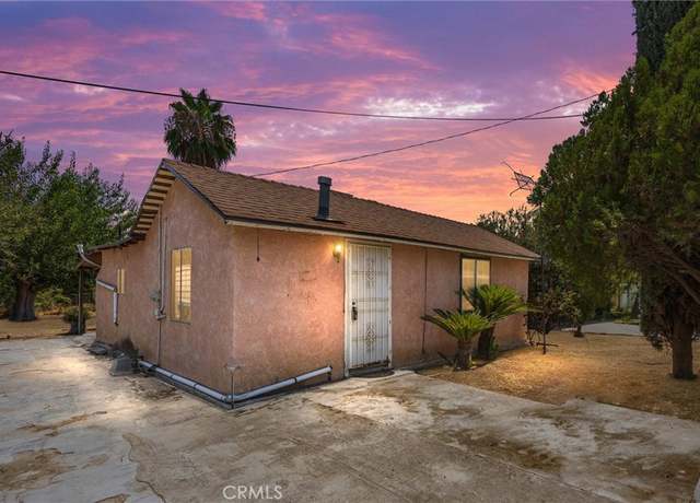 Property at 11417 Lowe St, Lamont, CA 93241, 2 beds, 1 bath
